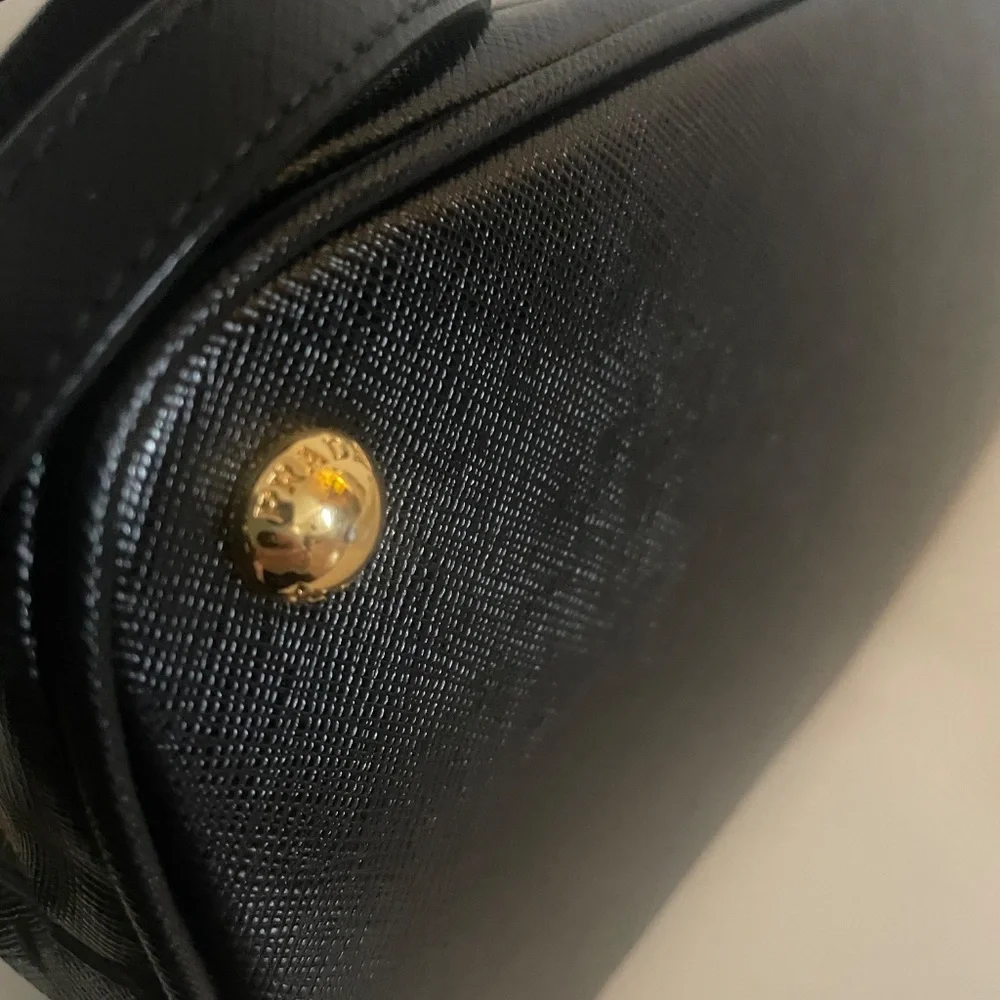 Prada Promenade Saffiano leather bag in black with gold-tone hardware - Picture 5 of 5